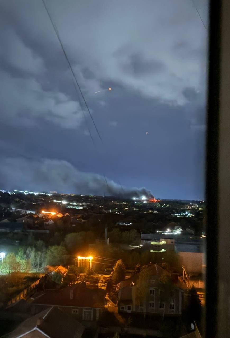 Вночі у Луганську сталося кілька прильотів