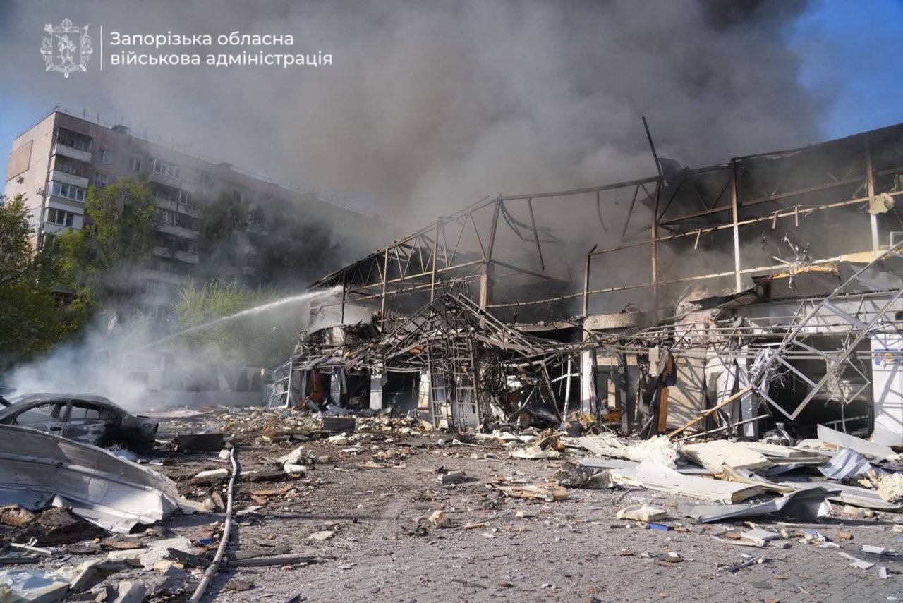 У Запоріжжі внаслідок російського авіаудару загинули 12 людей