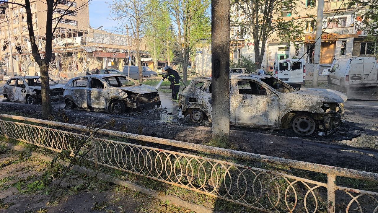 У Краматорську внаслідок удару ФАБами загинули щонайменше п’ятеро людей