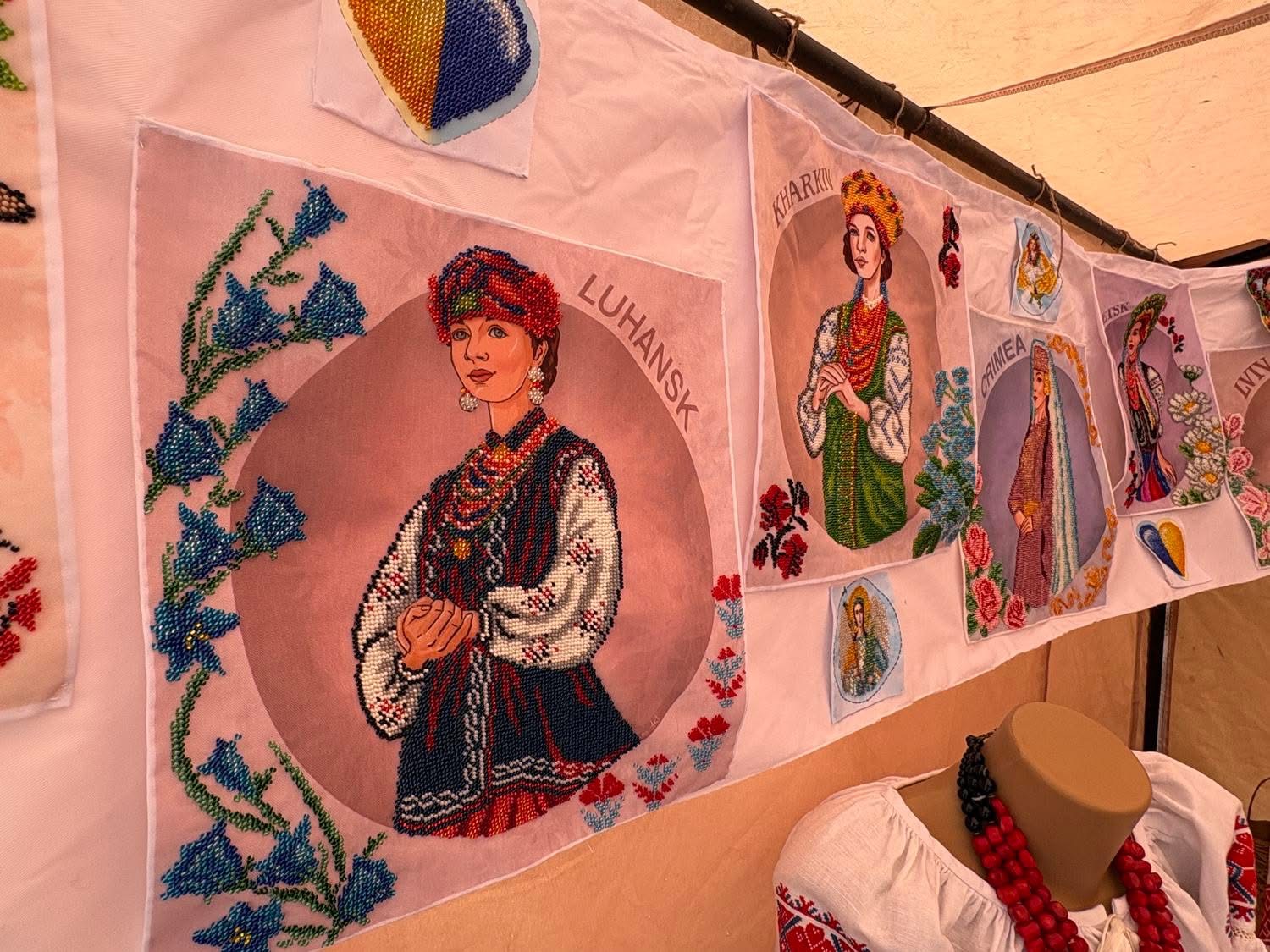 Старобільщина та Сіверськодонеччина представили Луганщину на святі громад в Івано-Франківську