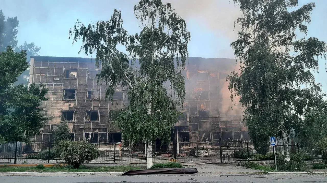 Будівлі університету в Старобільську більше немає, є постраждалі | Новини Старобільськ