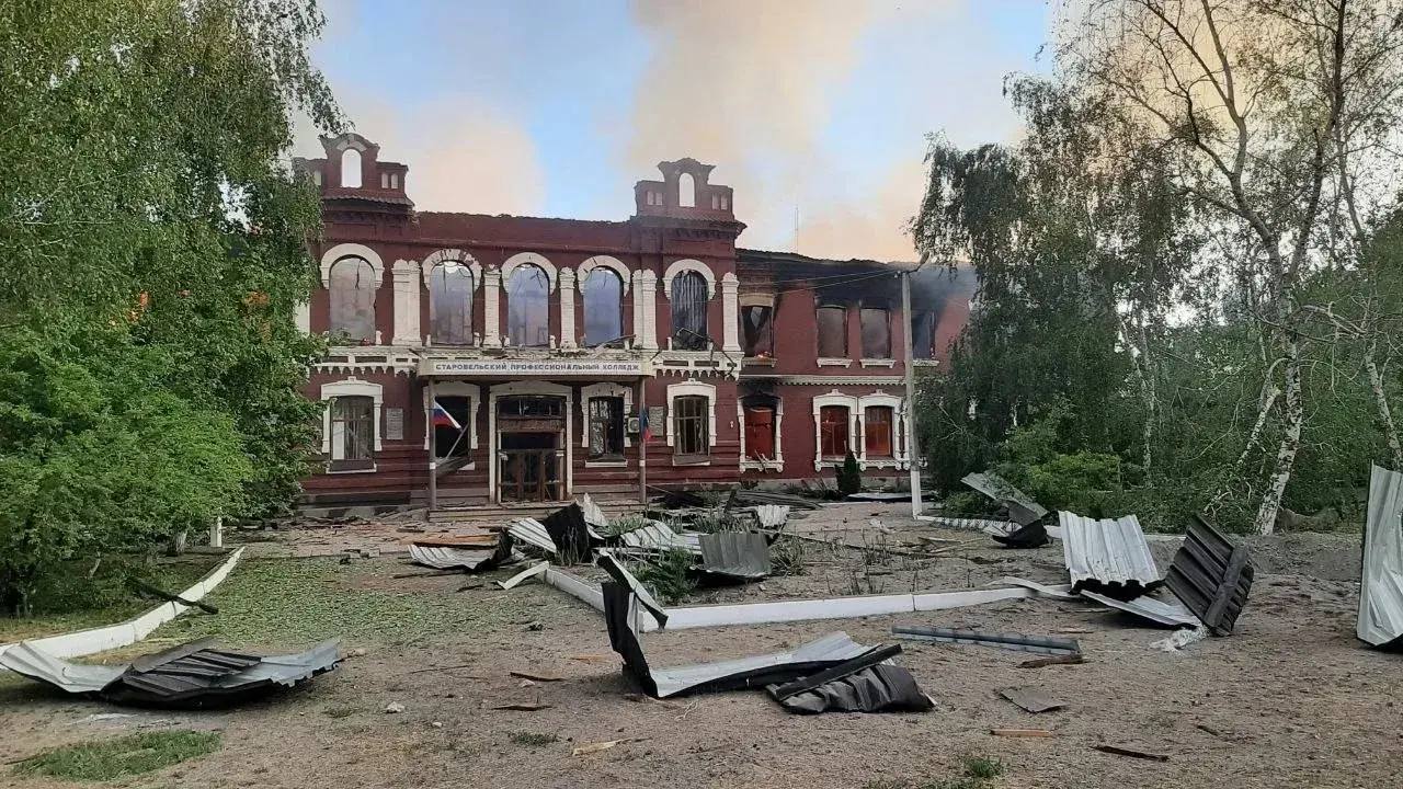 Будівлі університету в Старобільську більше немає, є постраждалі | Новини Старобільськ