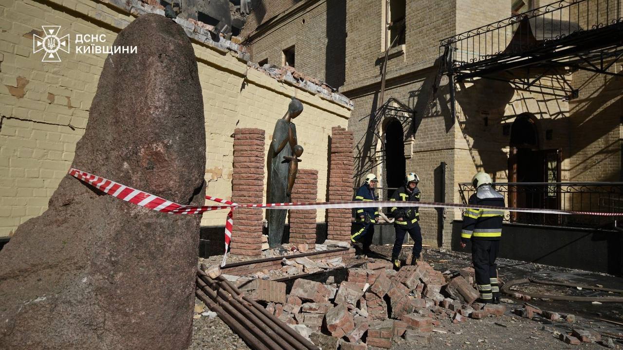 росія масовано атакувала Україну: серед ракет був «орєшнік»