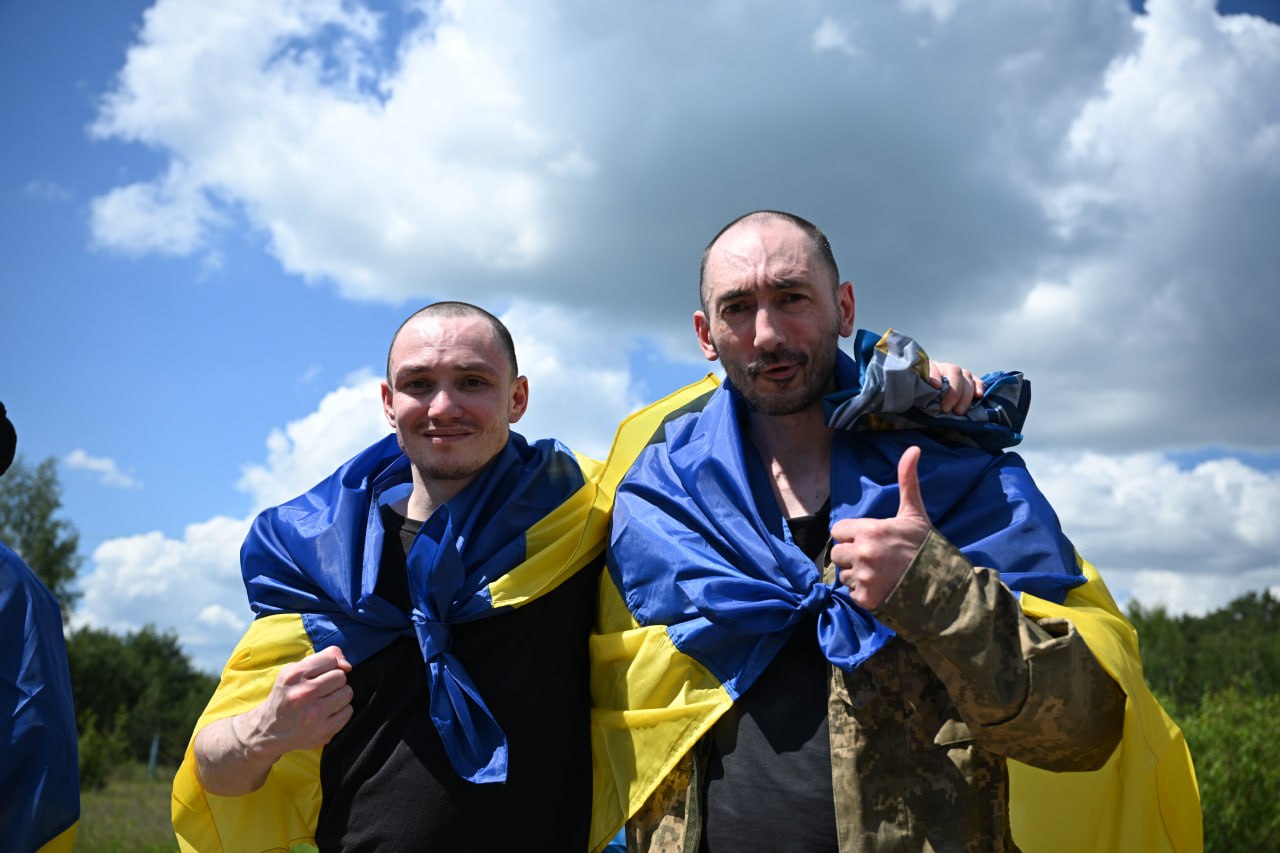 З російського полону повернулися 185 українських захисників та один цивільний
