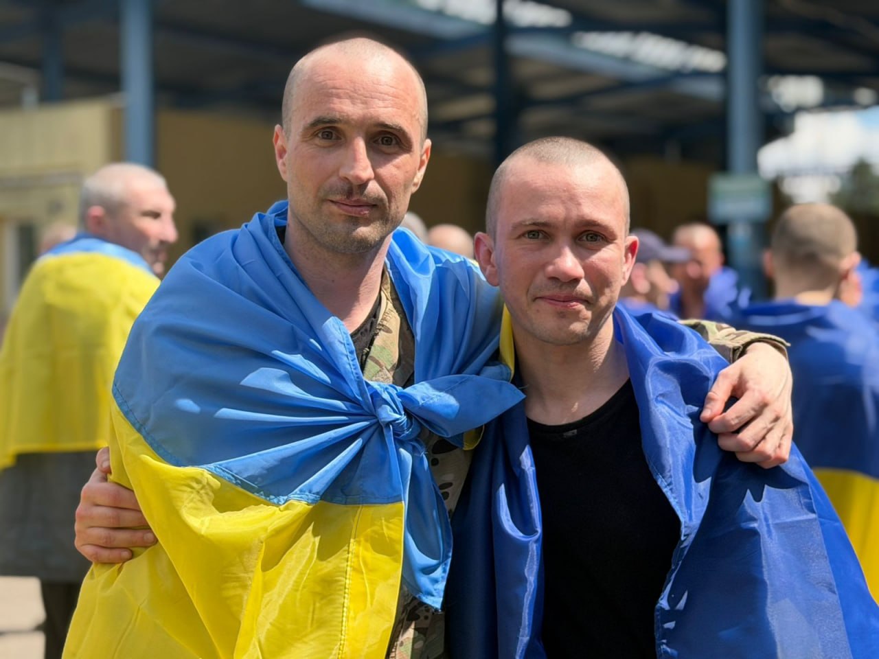 З російського полону повернулися 185 українських захисників та один цивільний