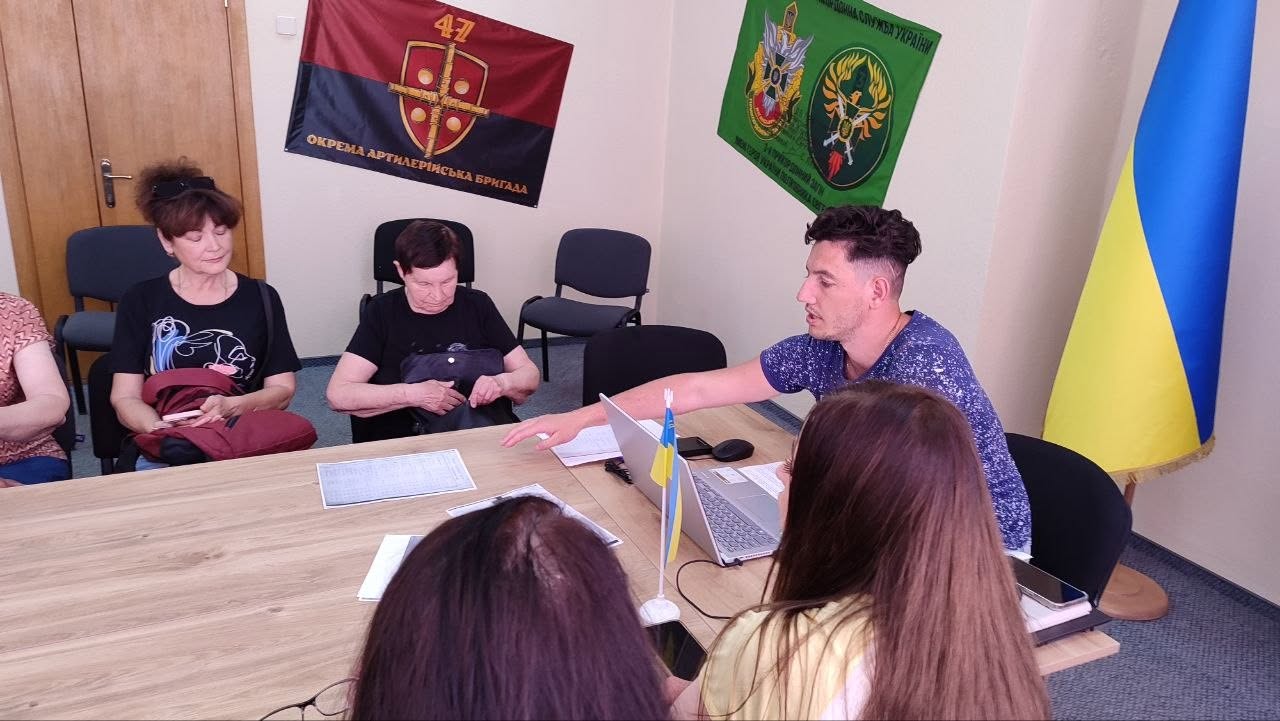 На Старобільщині презентували архівну колекцію документів за понад 200 років історії краю
