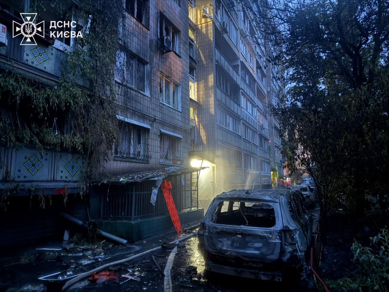 Нічна повітряна атака: пошкоджено Успенський собор Києво-Печерської лаври