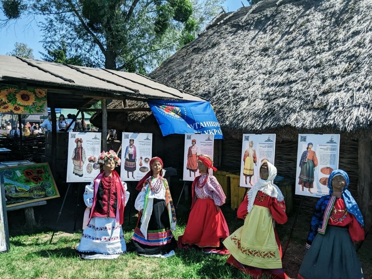 Майстри з Луганщини представили «Врятовану спадщину» на фестивалі до Дня Конституції