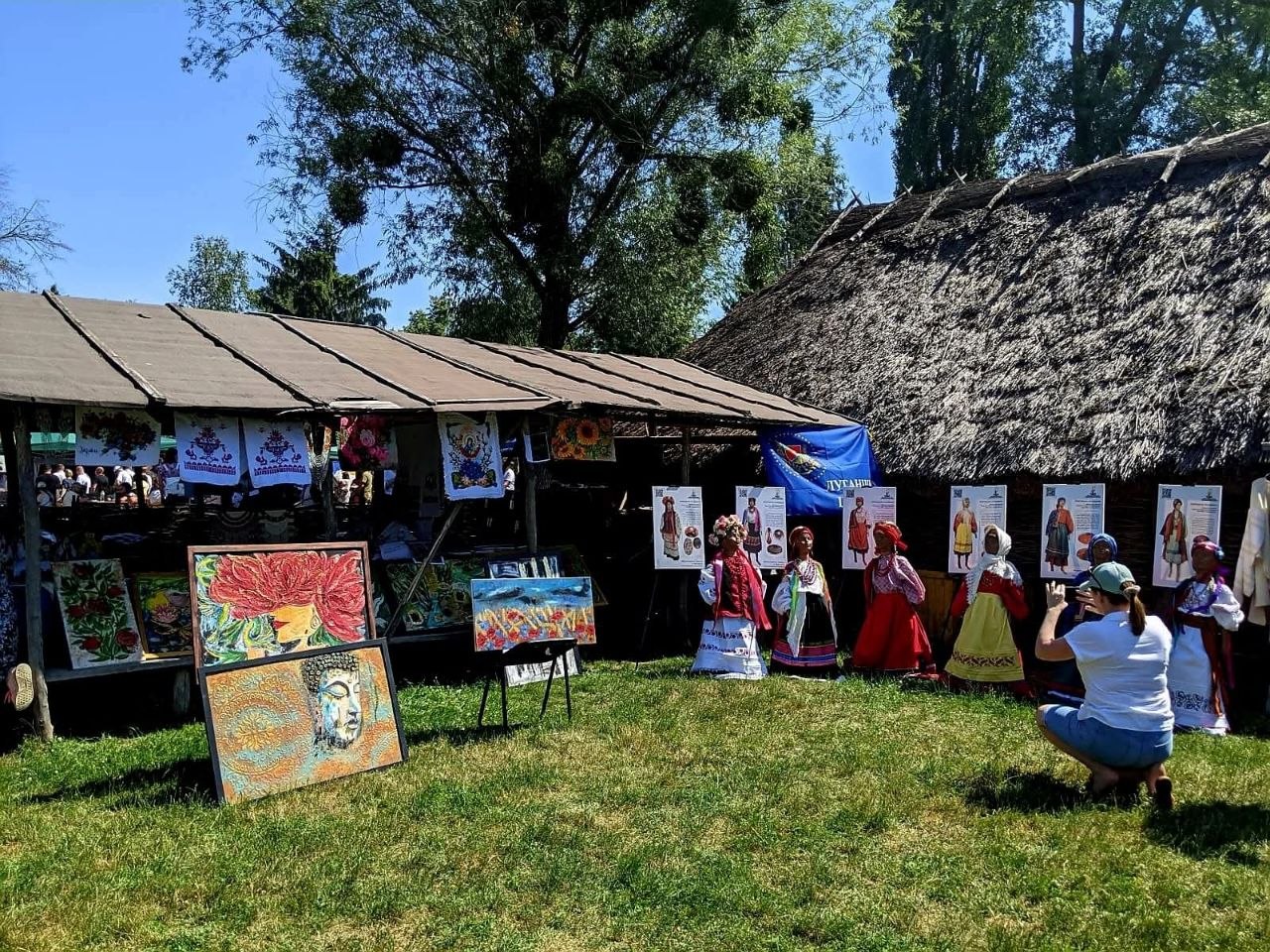 Майстри з Луганщини представили «Врятовану спадщину» на фестивалі до Дня Конституції