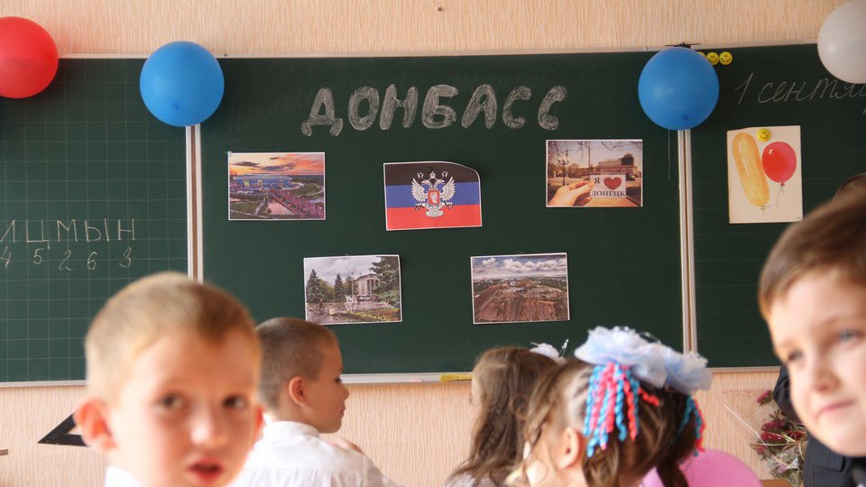 Росія завезла на окуповані території ще близько 50 вчителів