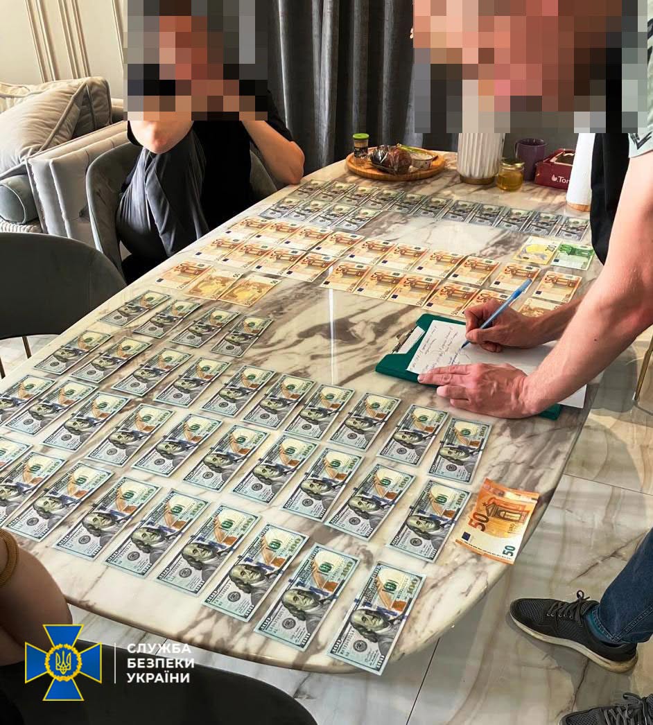СБУ затримала власника агрофірми з Луганщини, який керував бізнесом в окупації з Харкова