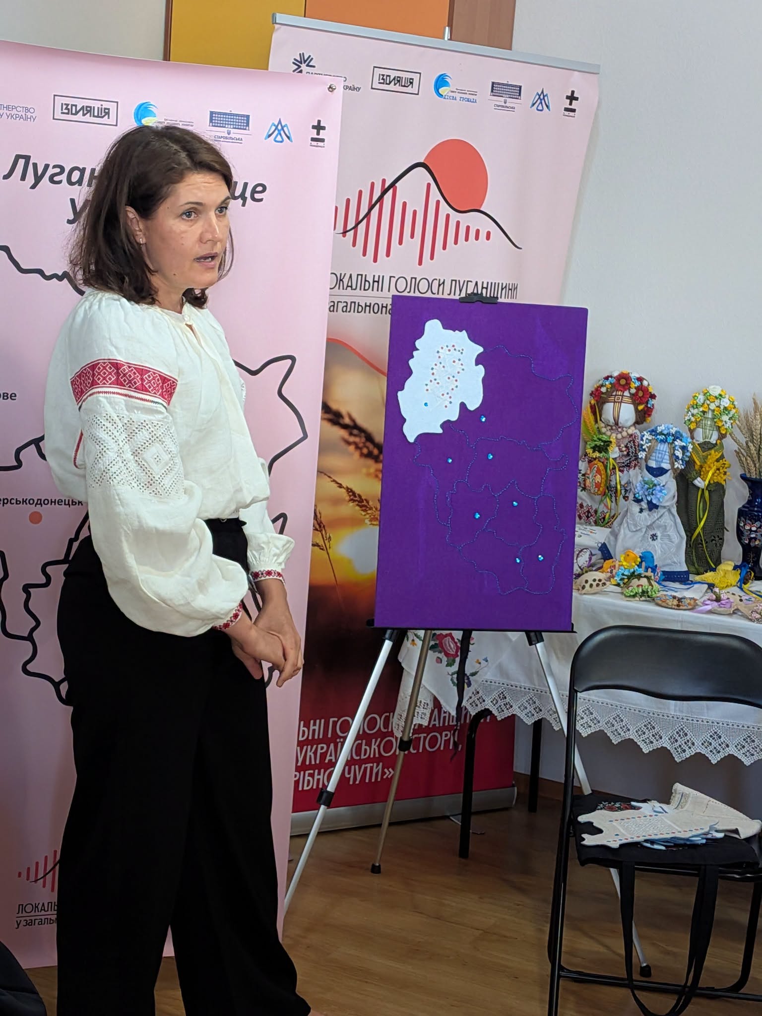 У Черкасах земляки з Луганщини зібралися на творчій зустрічі «Степами до своїх»