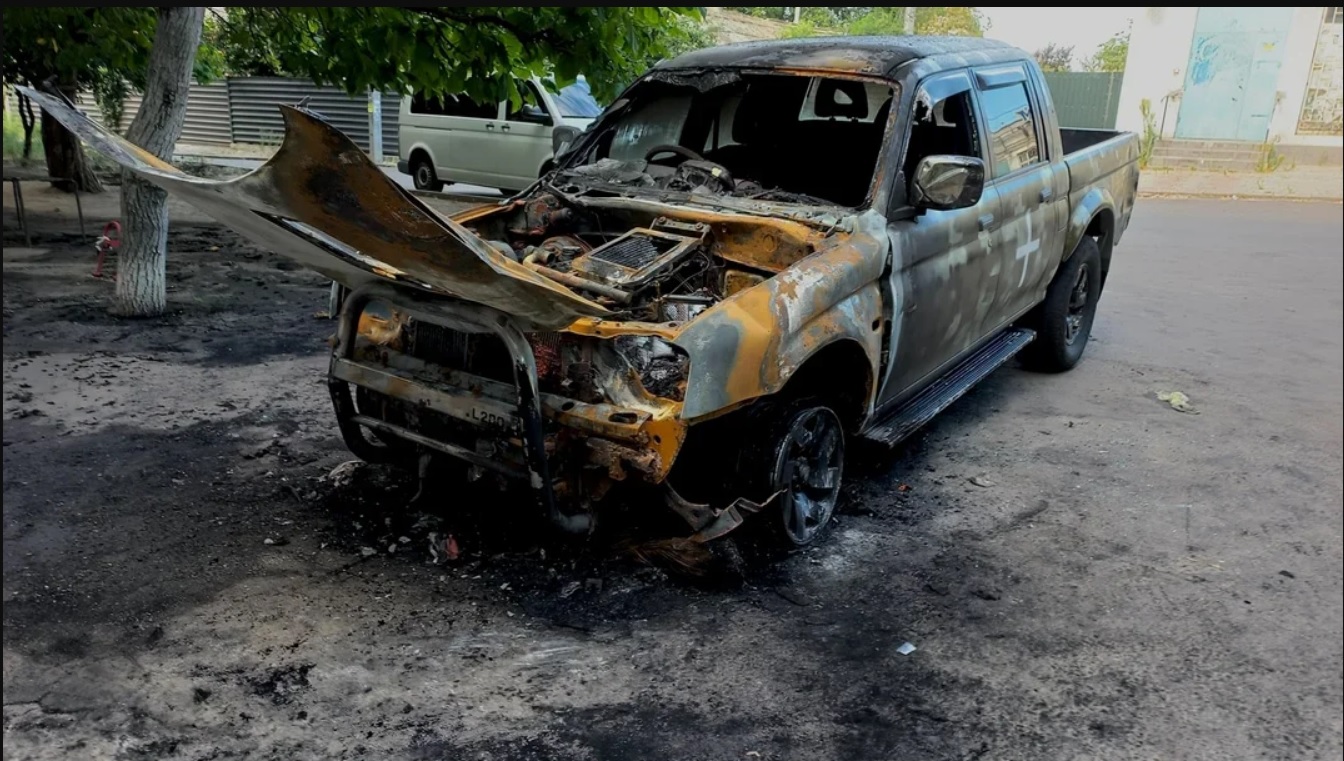 Уродженку Луганщини підозрюють у причетності до підпалу автомобіля волонтера