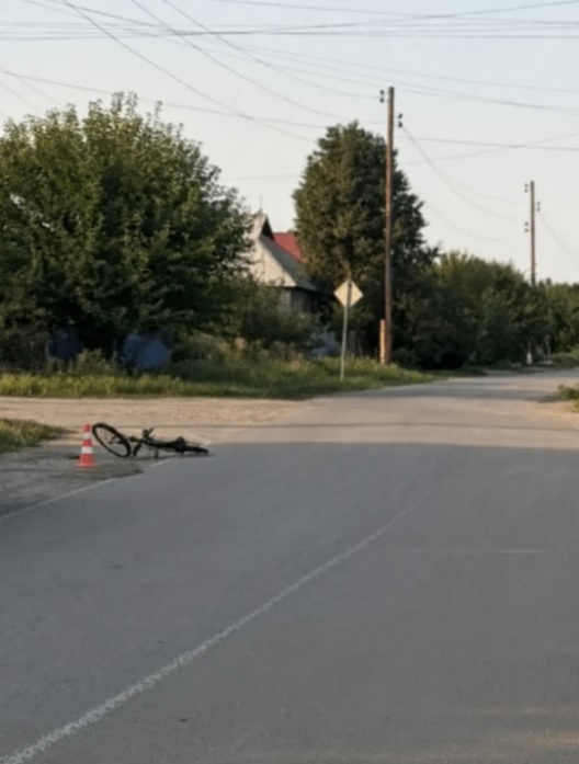 У Чмирівці внаслідок зіткнення велосипедів постраждали двоє дітей