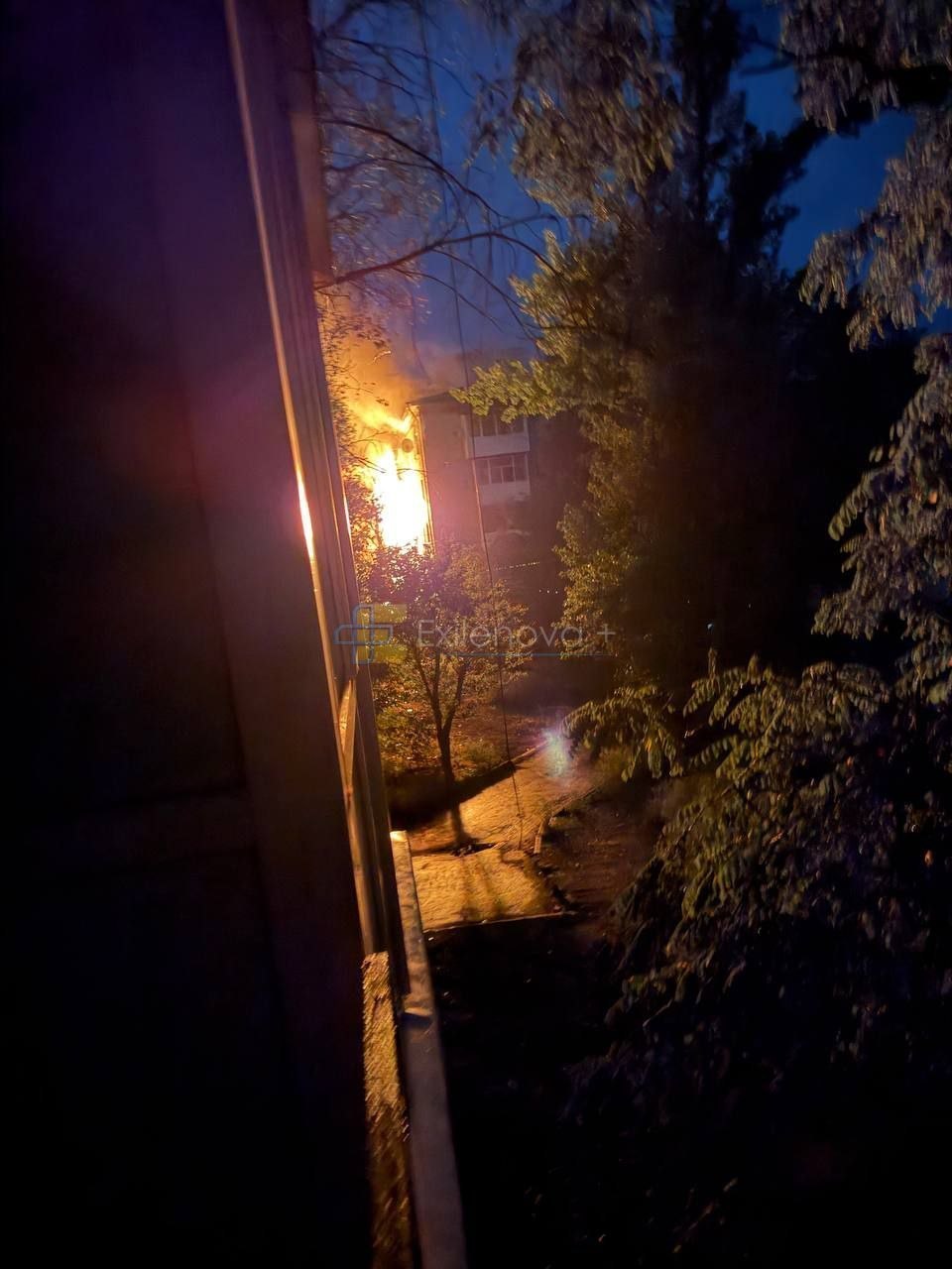 У Щасті після вибухів повідомляють про пожежу на Луганській ТЕС