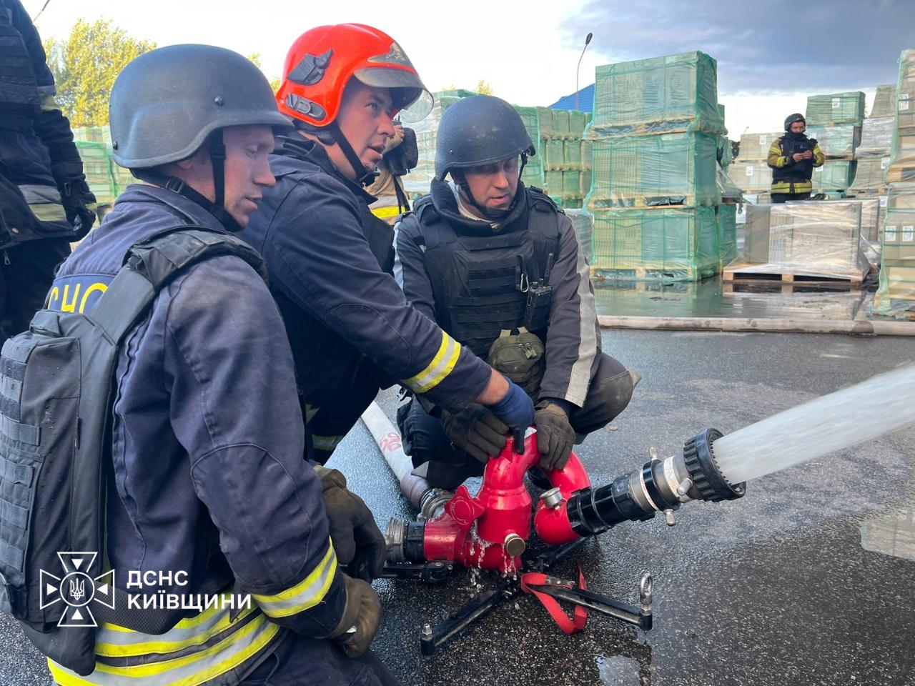 На Київщині після російського удару загинули 27 людей