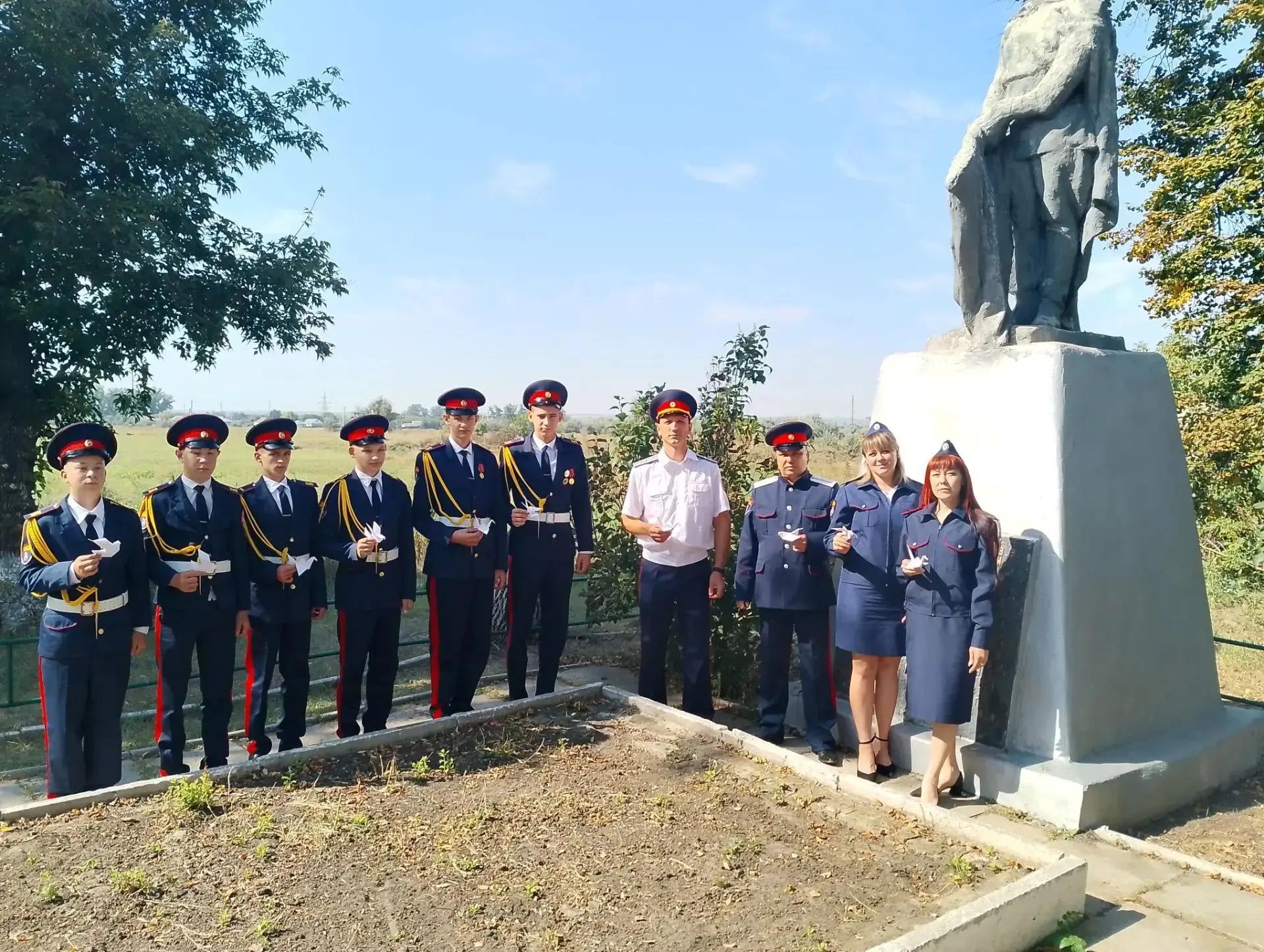 Старобільські "кадети" взяли участь у пропагандистських заходах | Новини Старобільськ