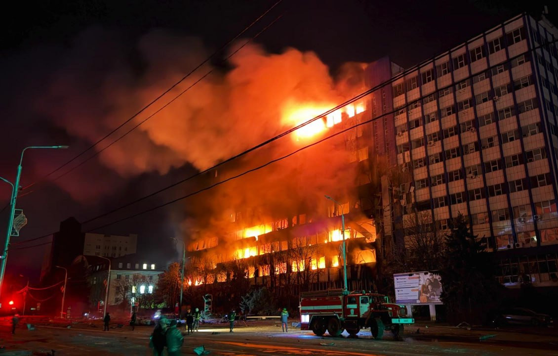 Удар по ЛТК у Луганську: масштабна пожежа, двоє загиблих і перебої з інтернетом  | Новини Старобільськ