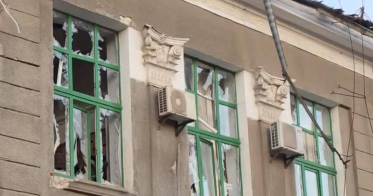 У Луганську після нічної атаки загинула жінка, виникли пожежі та перебої зі зв'язком