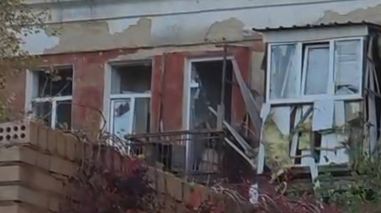 У Луганську після нічної атаки загинула жінка, виникли пожежі та перебої зі зв'язком